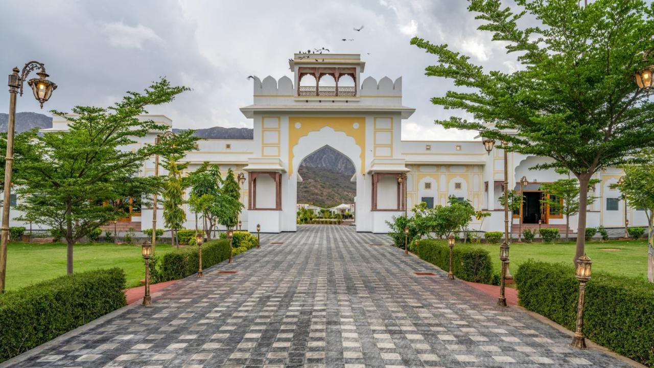 Nawalgarh Hukamgarh - A Luxury Boutique Resort מראה חיצוני תמונה