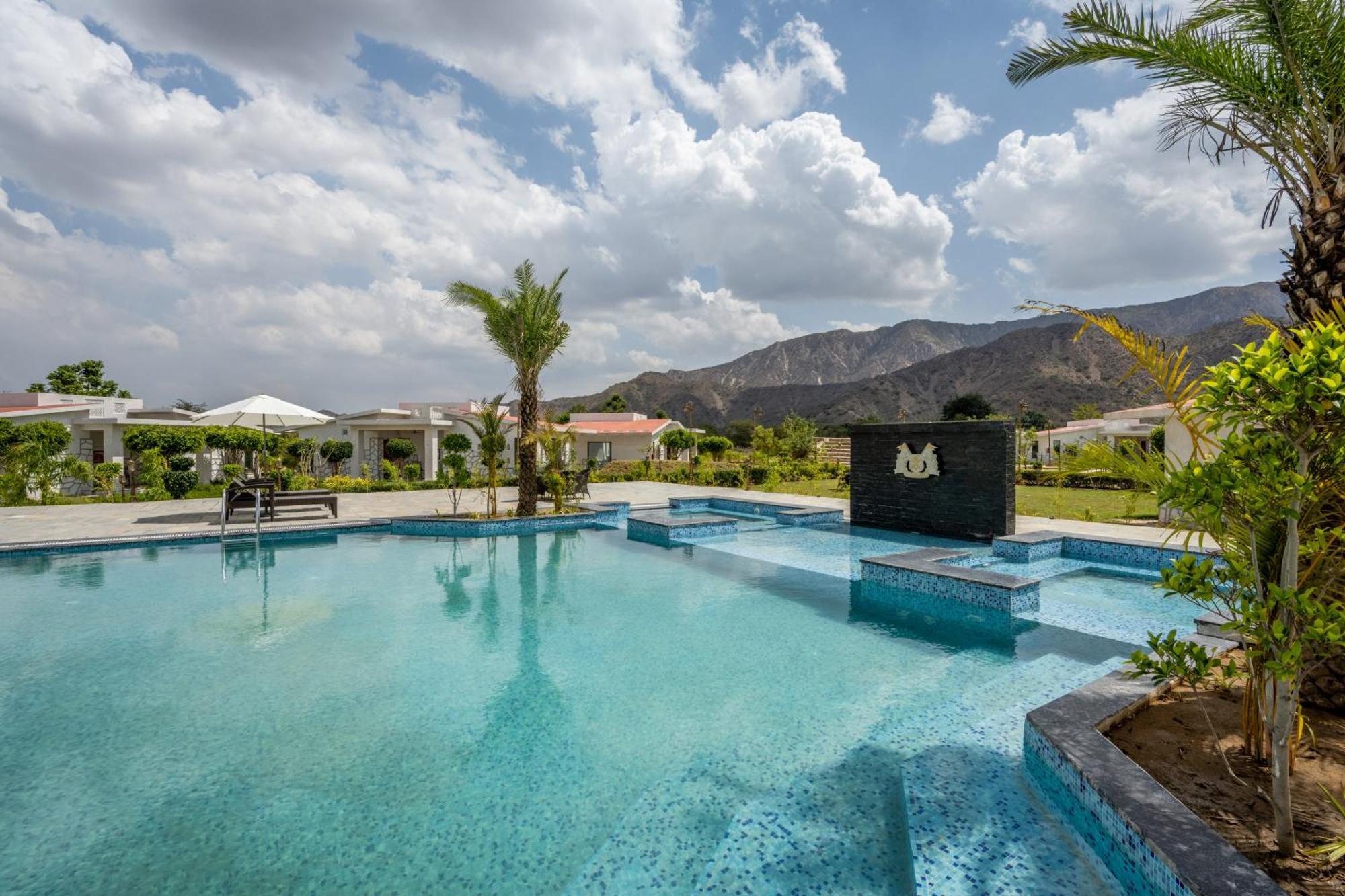 Nawalgarh Hukamgarh - A Luxury Boutique Resort מראה חיצוני תמונה