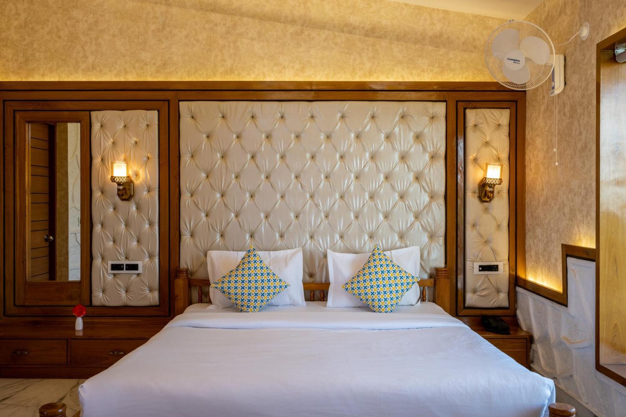 Nawalgarh Hukamgarh - A Luxury Boutique Resort מראה חיצוני תמונה