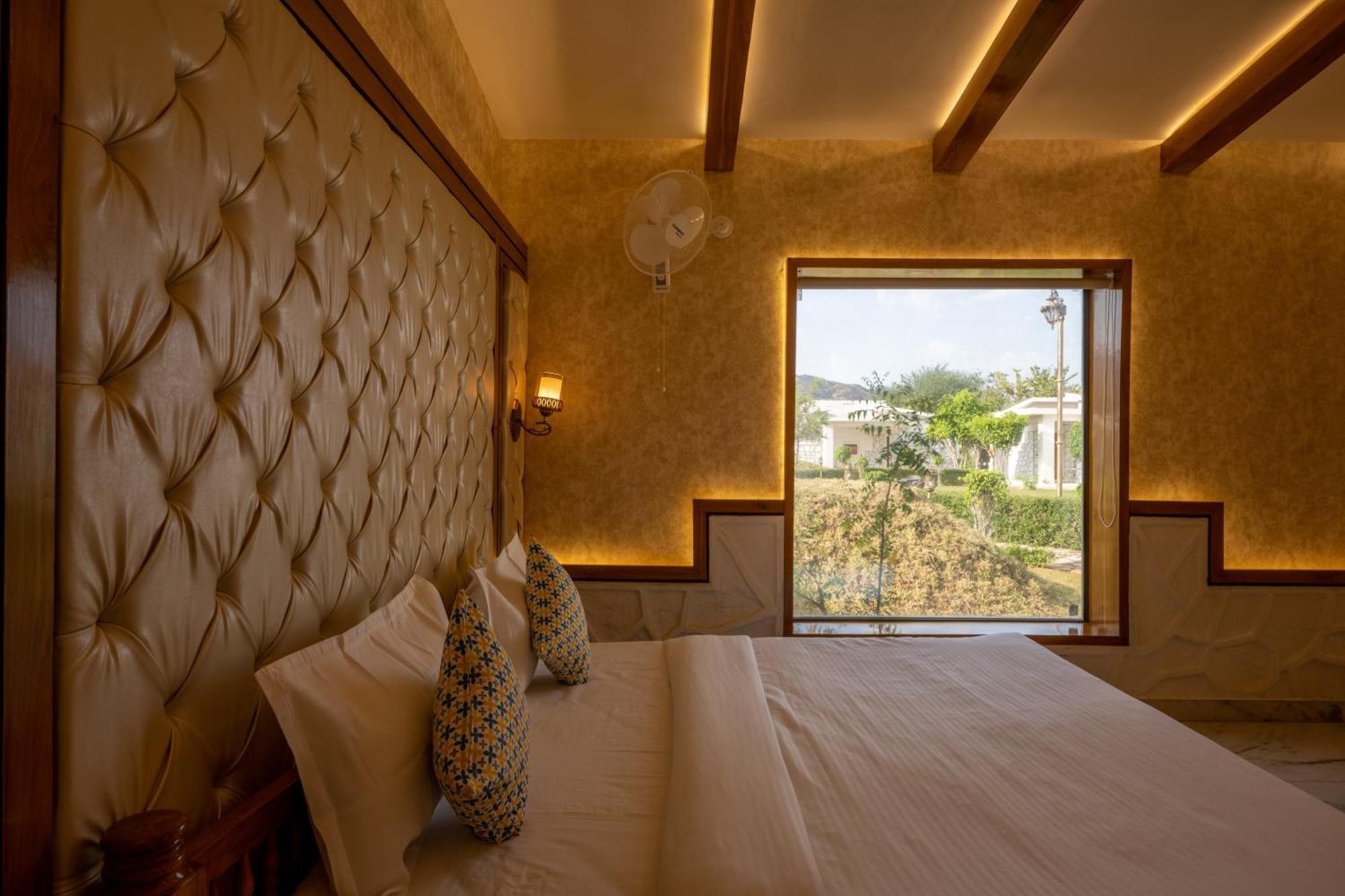 Nawalgarh Hukamgarh - A Luxury Boutique Resort מראה חיצוני תמונה